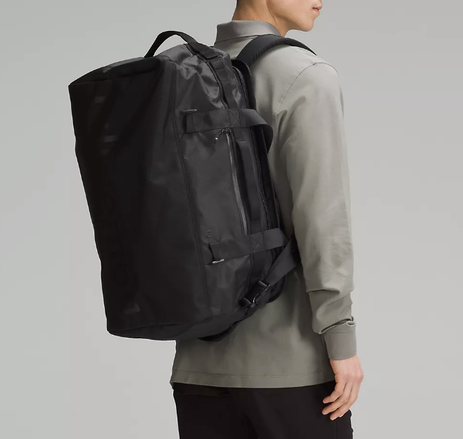 2-in-1 Travel Duffle Backpack 45L in Black