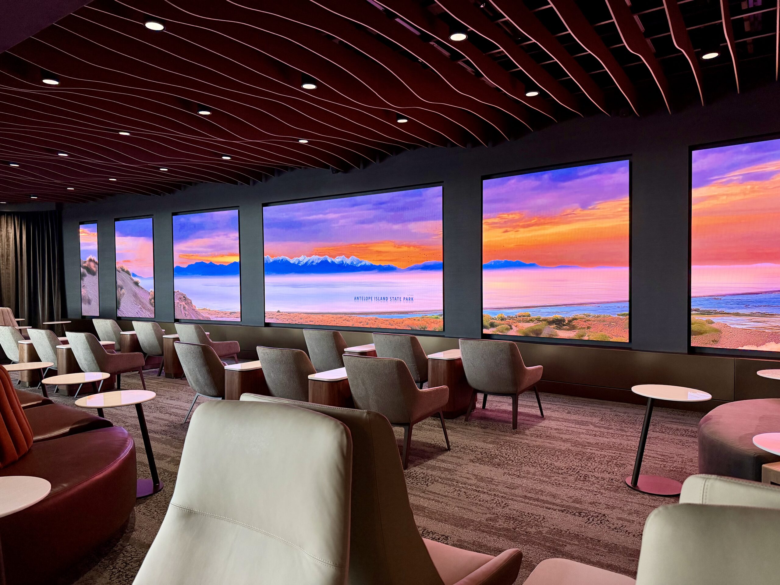 Delta Sky Club SLC Concourse B immersion wall.