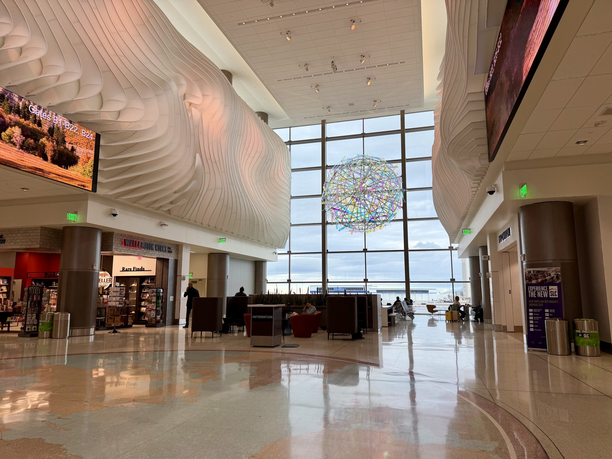 Central part of SLC Concourse B.
