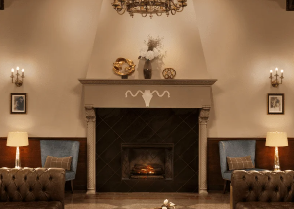 A photo of the Great Hall in The Saranac Hotel.