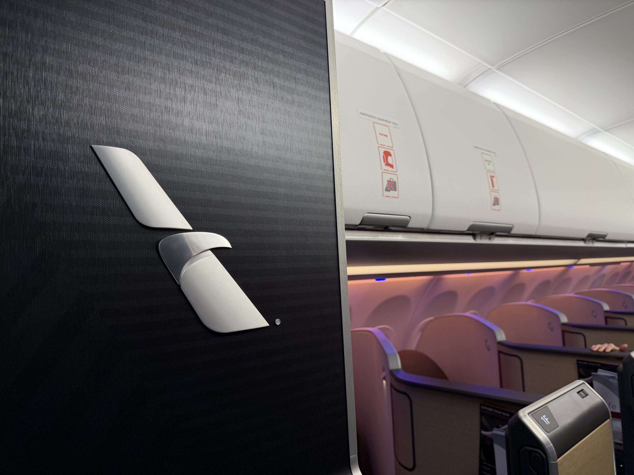 American Airlines A321XLR entryway
