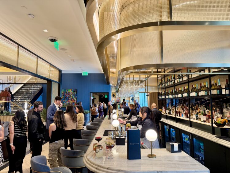 Sapphire Lounge Las Vegas bar