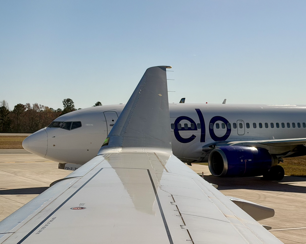 Avelo 737 parked at ILM.