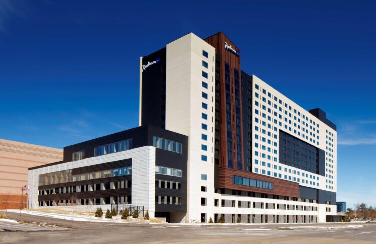 Exterior photo of Radisson Blu Mall of America