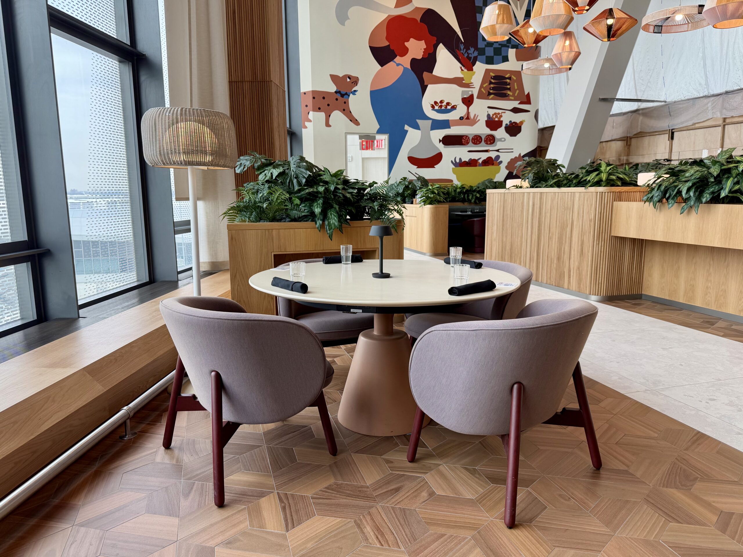 Table at the Capital One Landing Lounge at LGA.