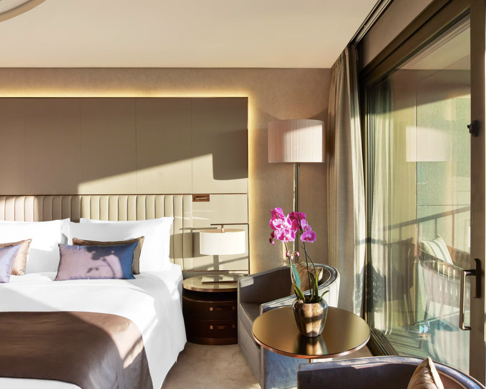 Bedroom at The St. Regis Istanbul.