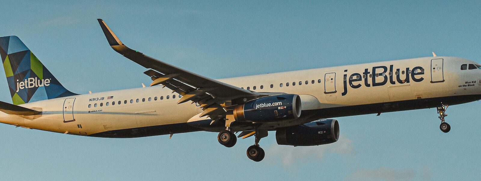 JetBlue Launches Points On Repeat Subscription Plan — But Does the Math Check Out?