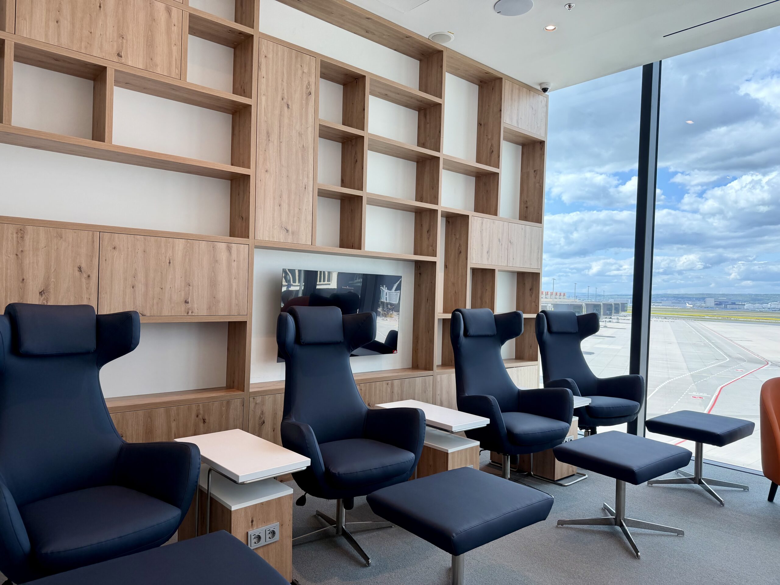 SkyTeam Lounge FRA VIP area.