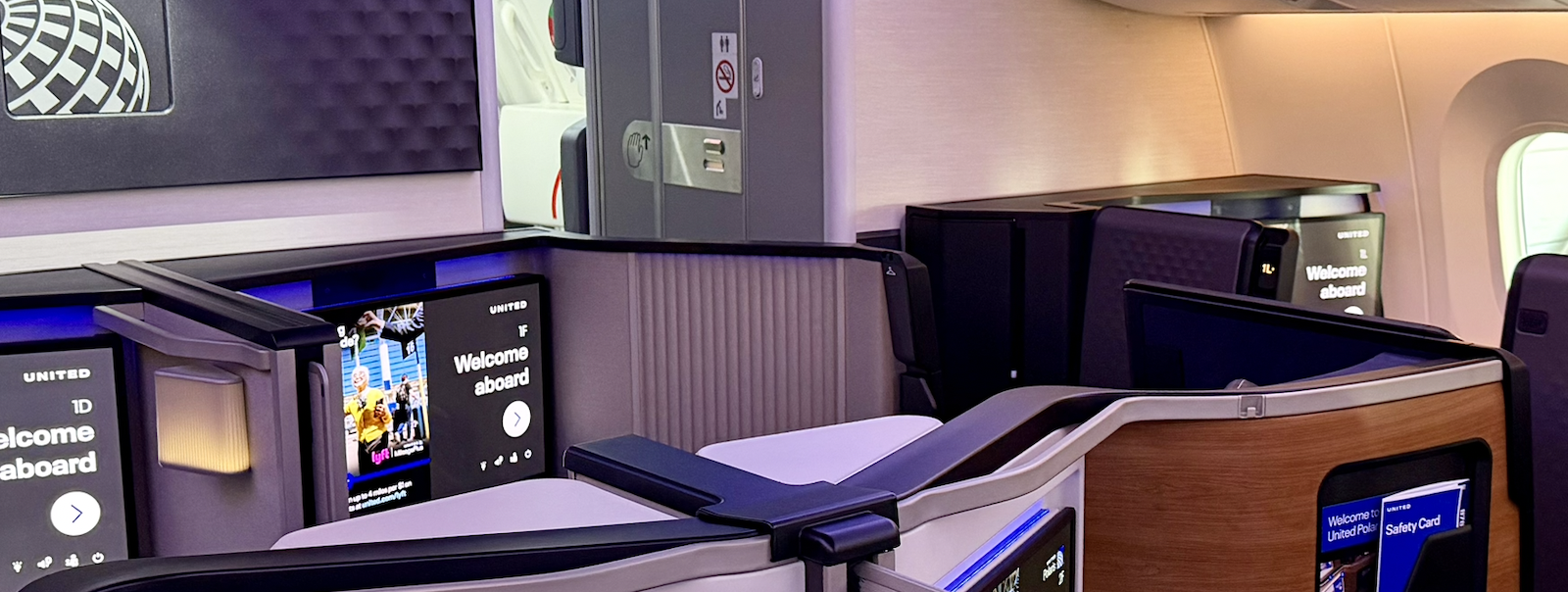 Flying Star Alliance Business or First Class? You May No Longer Get United Polaris Lounge Access