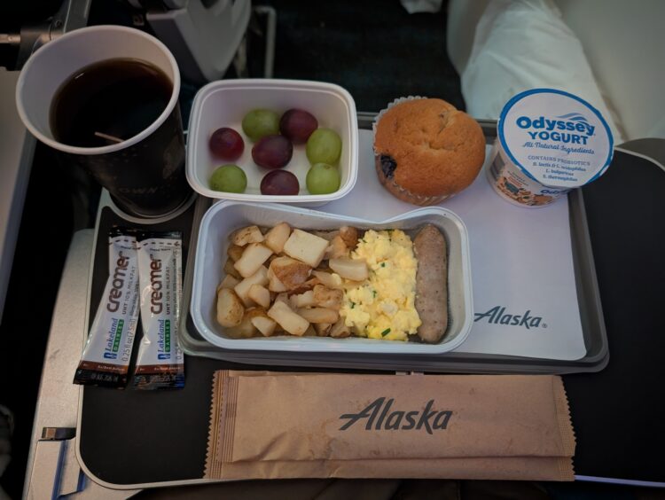 Economy breakfast meal service on Alaska Airlines from Seattle to Rome