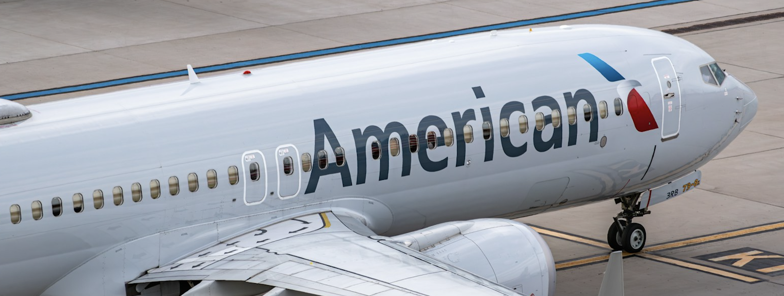 American Airlines Boarding Groups: Order, How the Process Works, and Ways to Get on the Plane Sooner