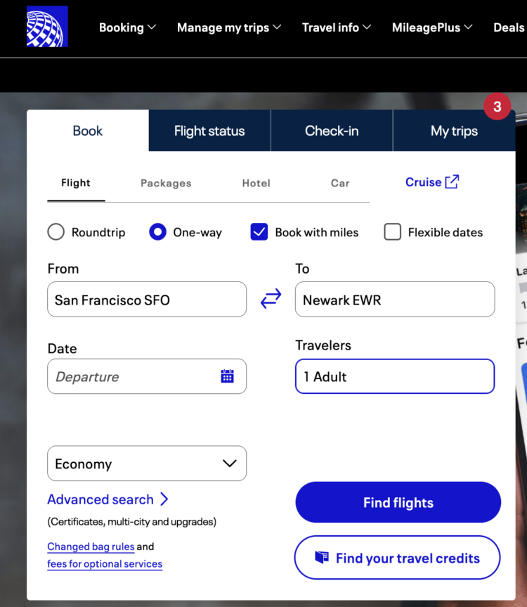 United's main flight booking page.