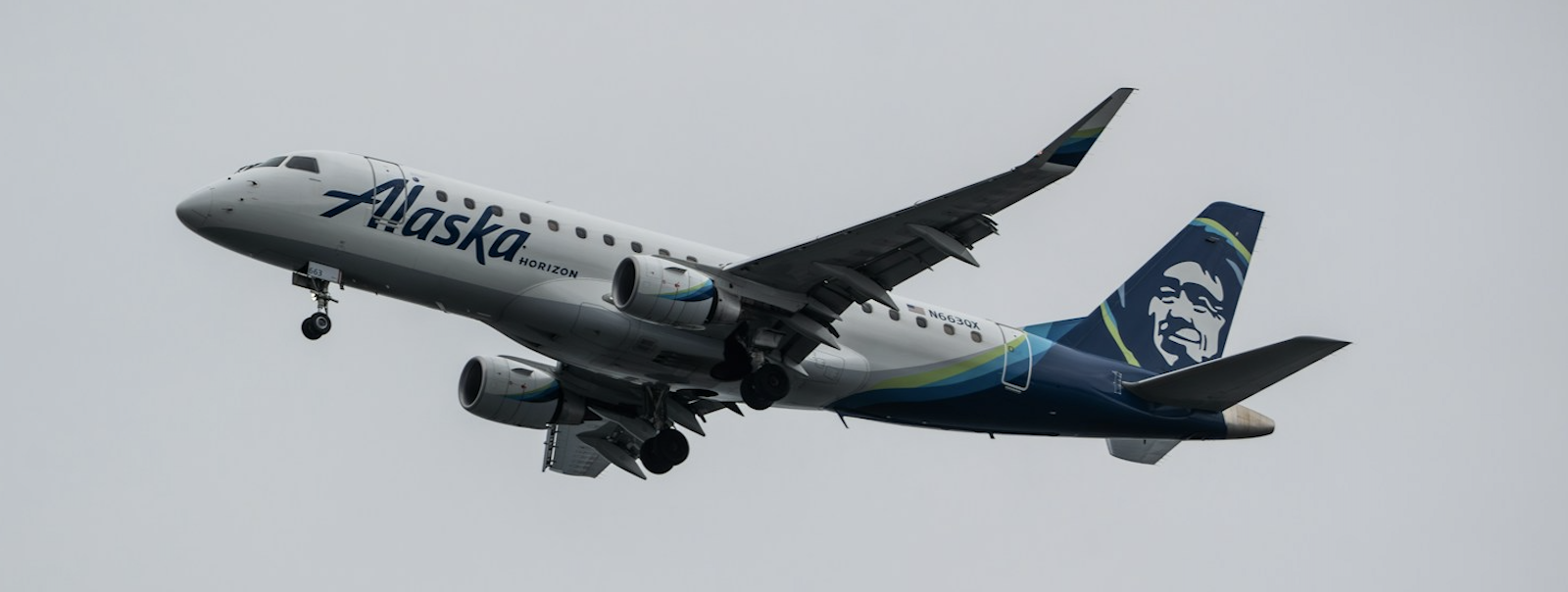 Alaska and Hawaiian’s 20-Minute Bag Guarantee: How To Get 2,500 Atmos Points or $25 Voucher