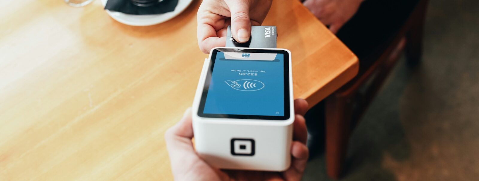 Wells Fargo Autograph Journey℠ Card vs Chase Sapphire Preferred® Card: Which Is Right for You?