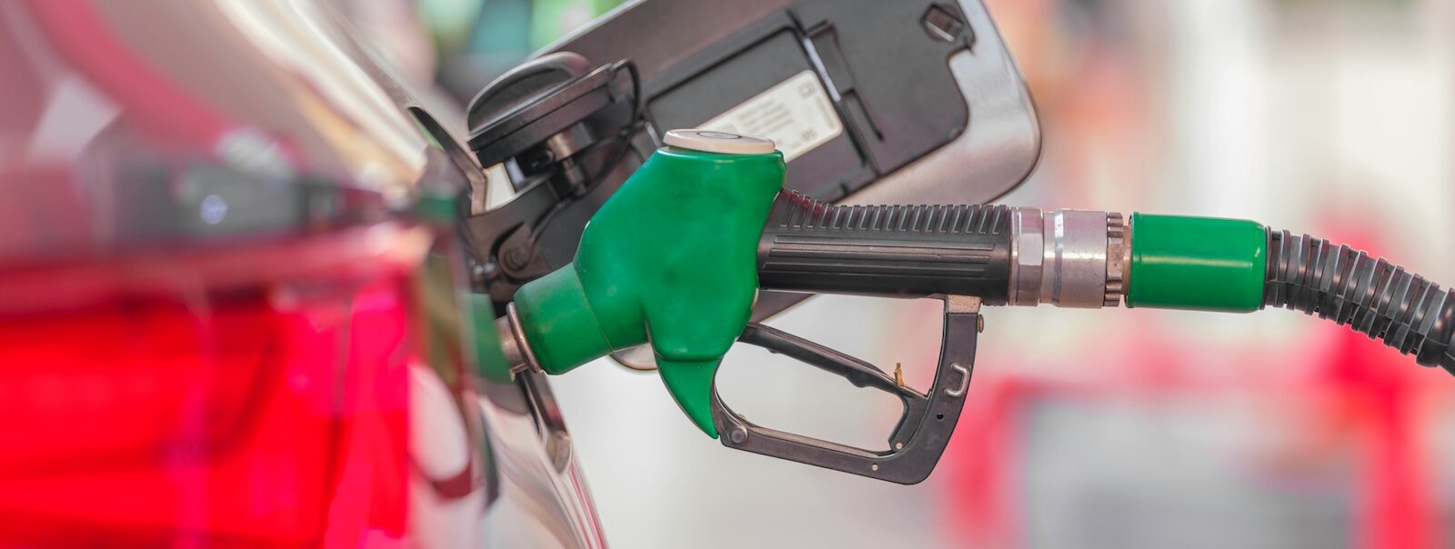 Fuel Up on Rewards at the Pump: The Best Credit Cards for Gas and Fuel in 2026