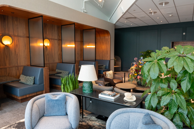 Amex Centurion Lounge Schiphol Meeting Room