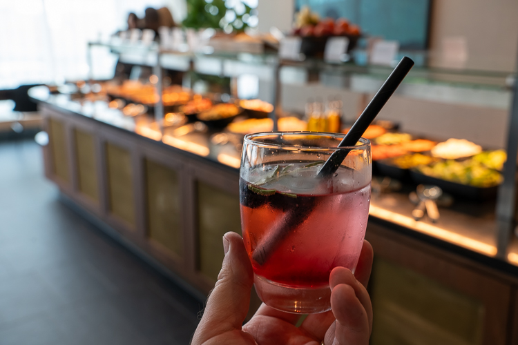 Amex Centurion Lounge Schiphol Members Mojito