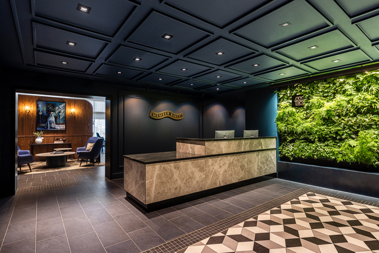 AMEX - Schiphol lounge